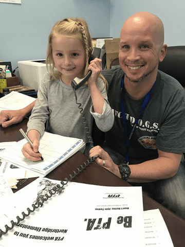 WatchDOG volunteer at recess